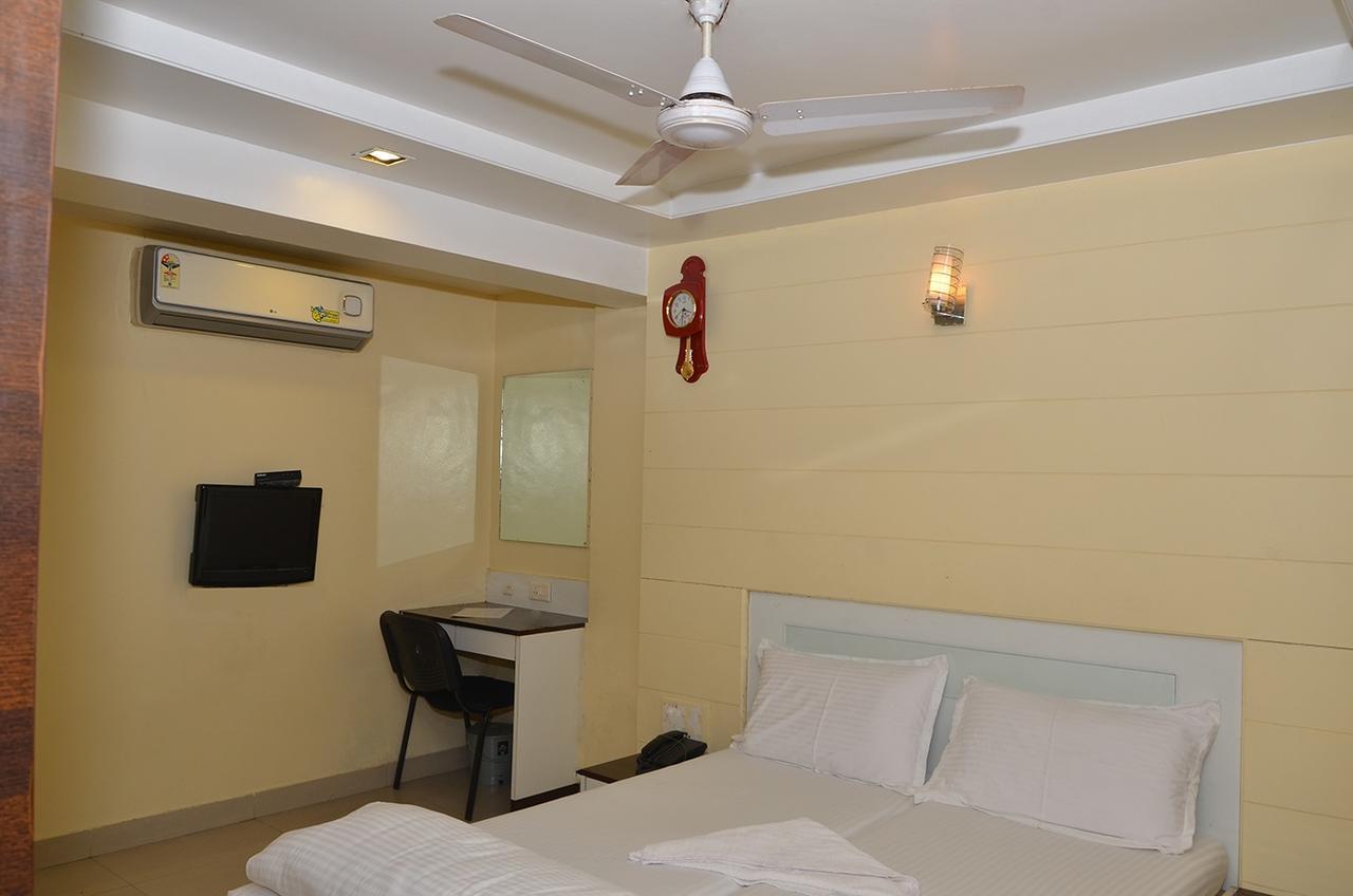 Da Casa Business Hotel Pune Exterior photo